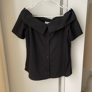 Finley off the shoulder Shirt